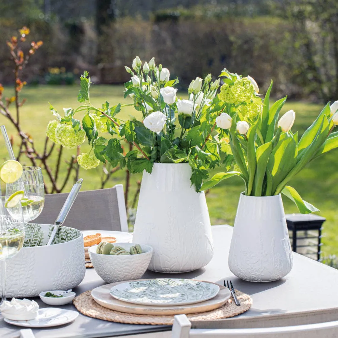 Poetry Vase With Embossed Design: Vase Dots - 7.9" - Image 3