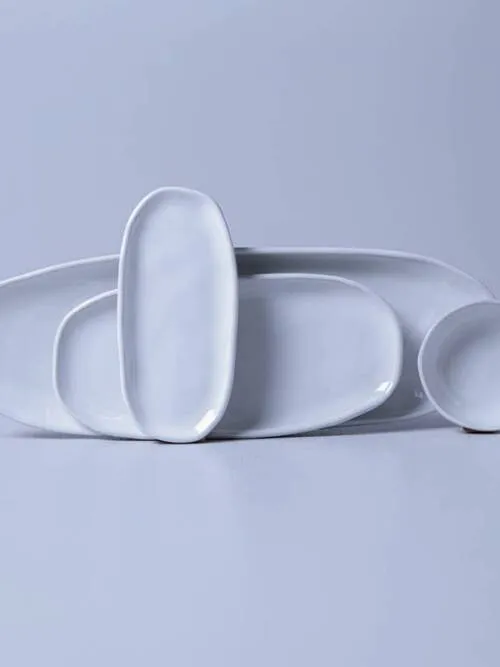 Shallow Oval Set, 4 pieces, Stoneware, New White: New White, Stoneware