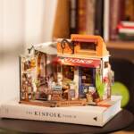 Corner Bookstore Rolife Miniature Puzzle - Image 3