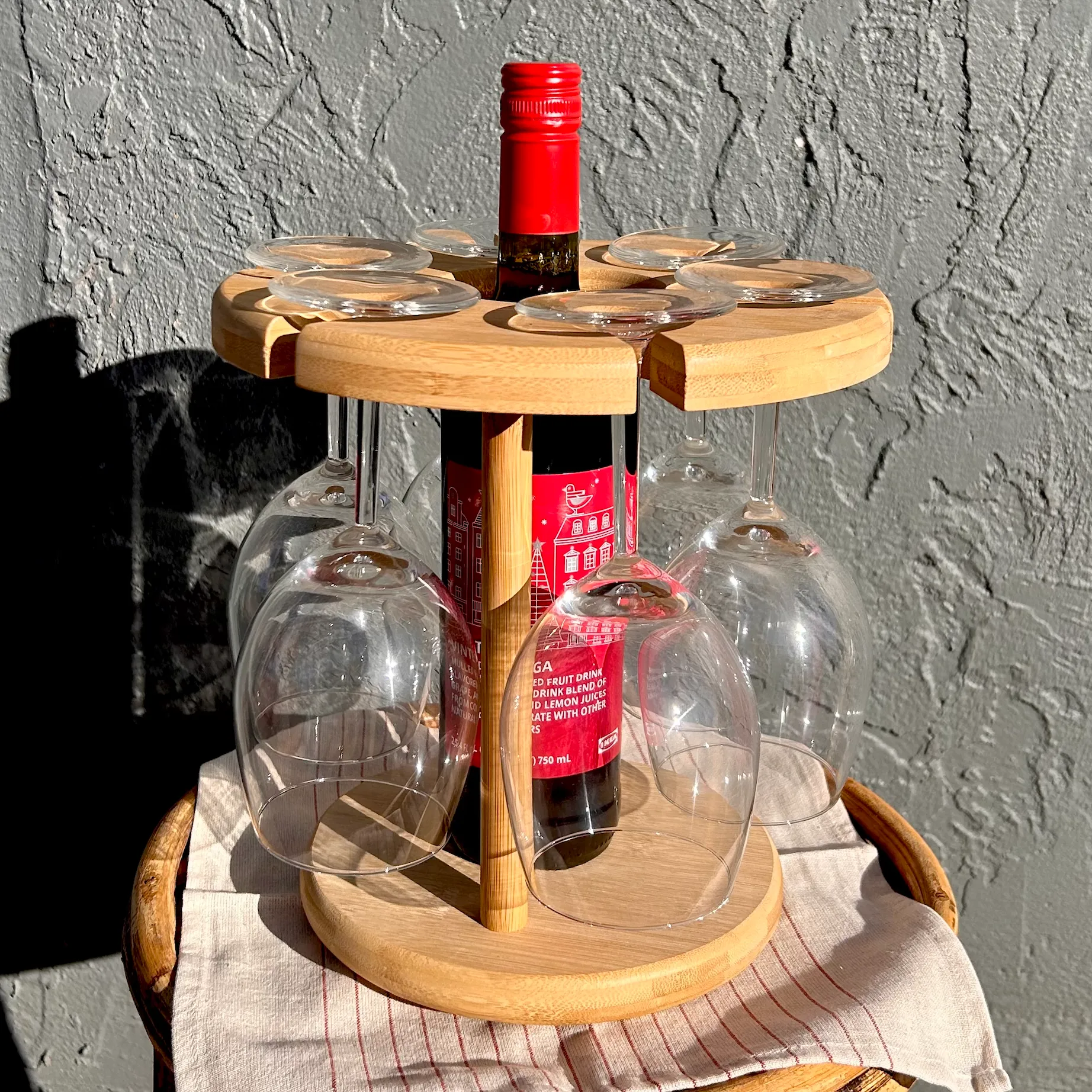 Bamboo Wine Glass and Bottle Holder: Circle