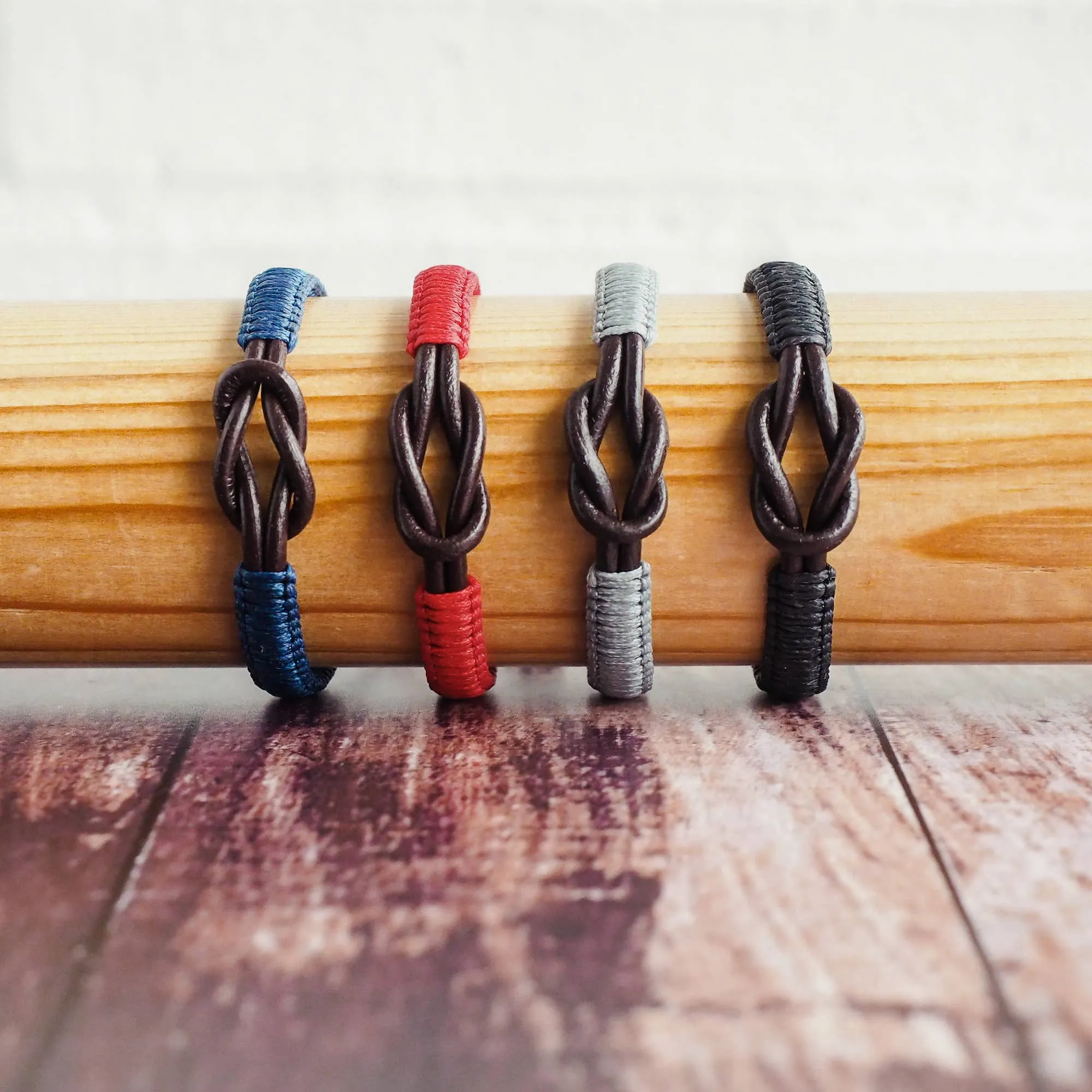 Adjustable Men's Infinity Knot Leather Bracelet | Men's Gift: Black - Image 4