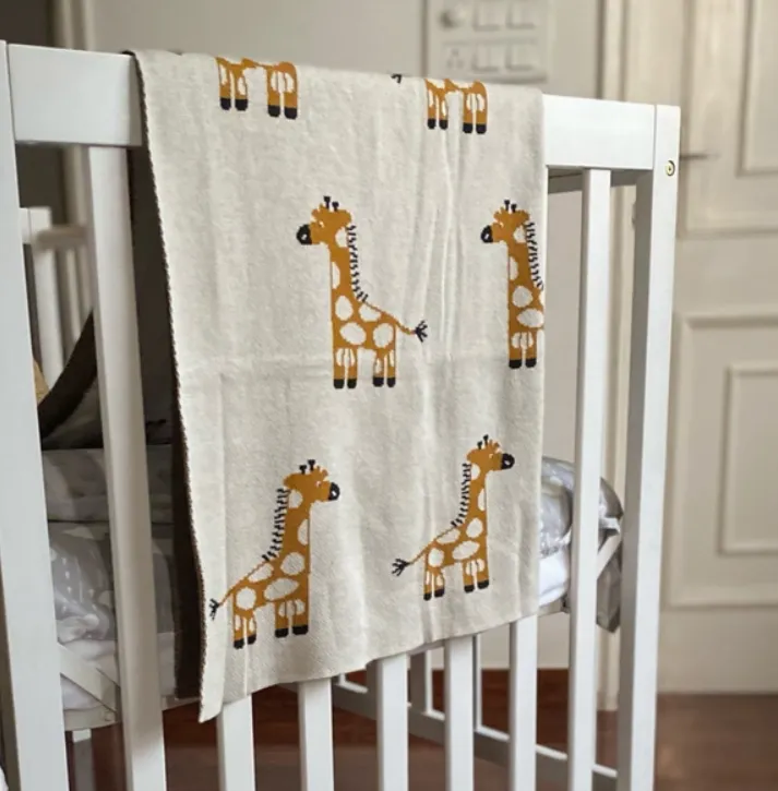 Gilly Giraffe Knit Cotton Baby Blanket