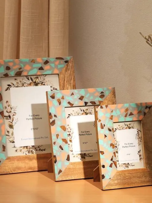 Wood Resin Photo Frame 5'' x 7'' - Natural