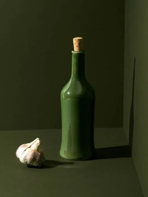 Stoneware Olive Oil Dispenser | Brutto 21 oz: Shiny Green