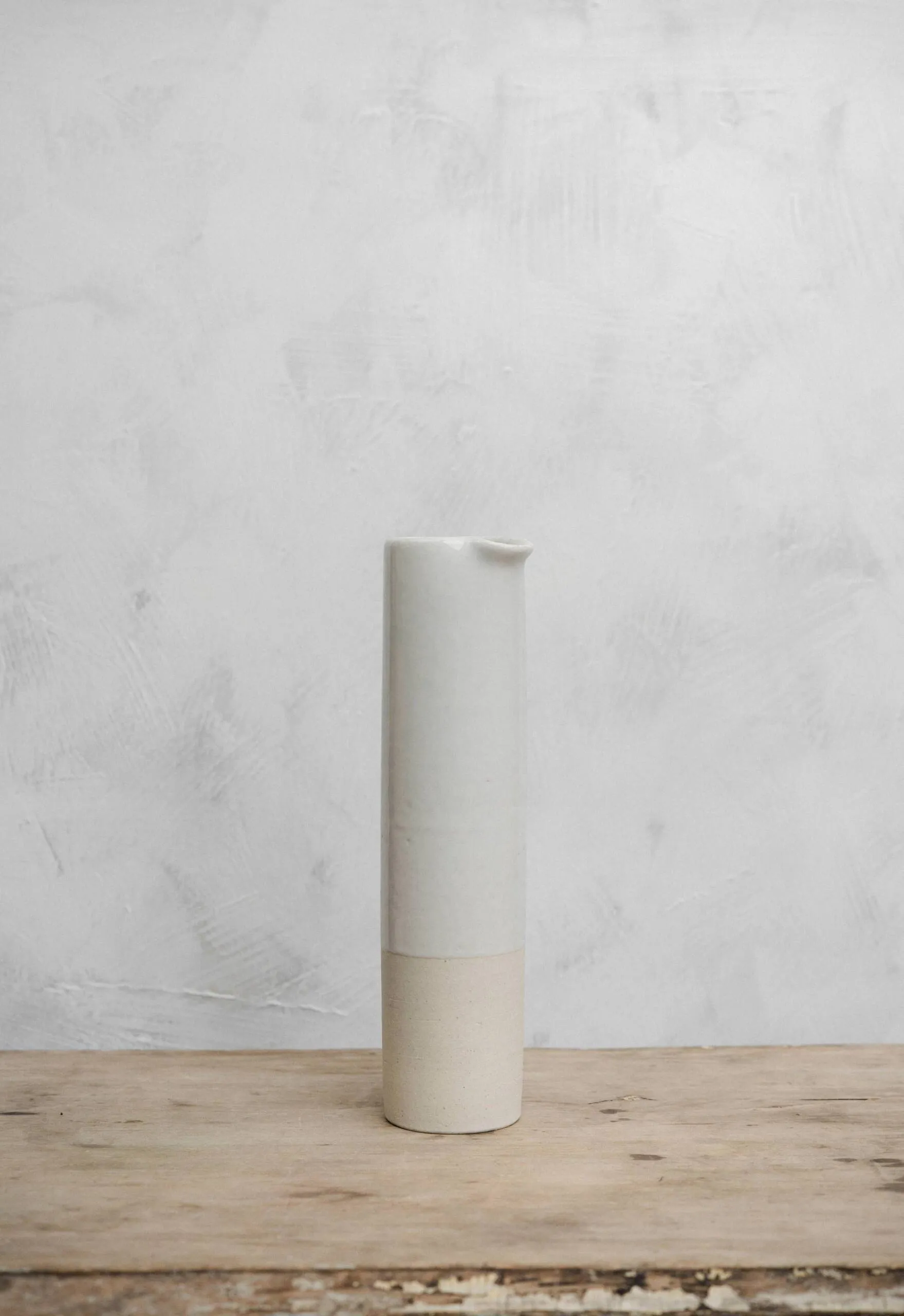 Pitcher/Pitcher: Sand/Sable - Image 4