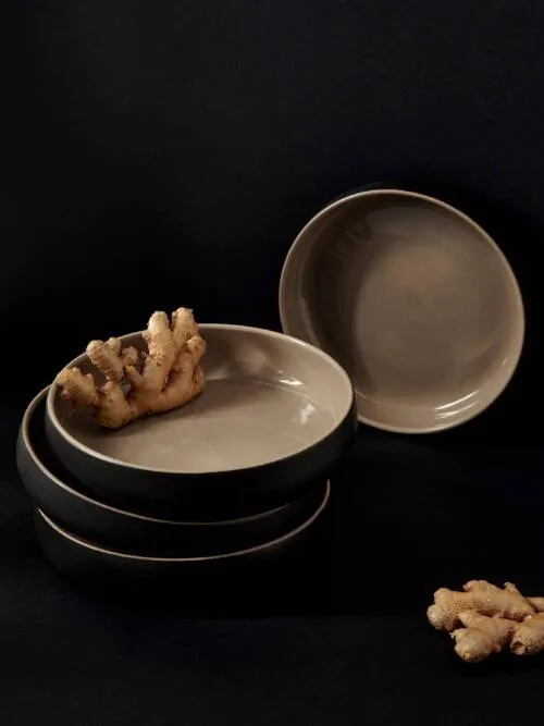 Stoneware Pasta/Salad Plate | Edan 7.9": Matte Black/Linen