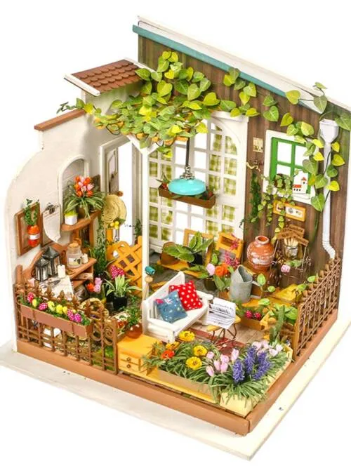 Rolife Miller's Garden DG108 DIY Garden Yard Miniature Kit