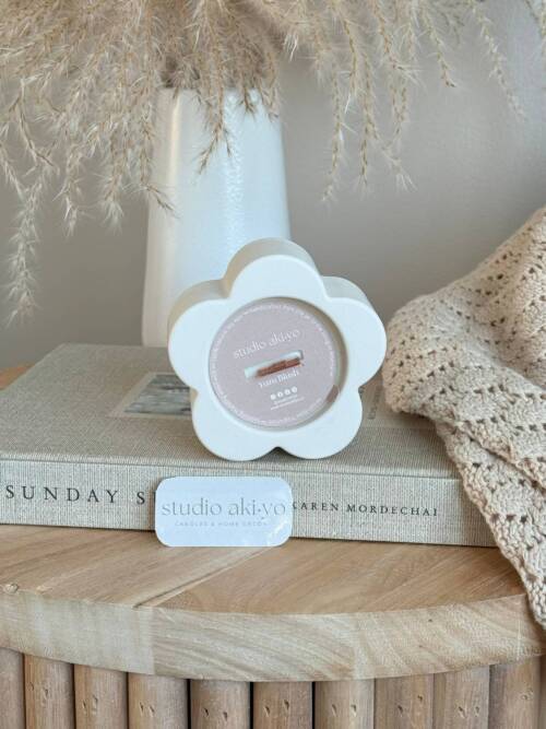 Yuzu Blush Scented Wood Wick Soy Candle | Summer | Spring