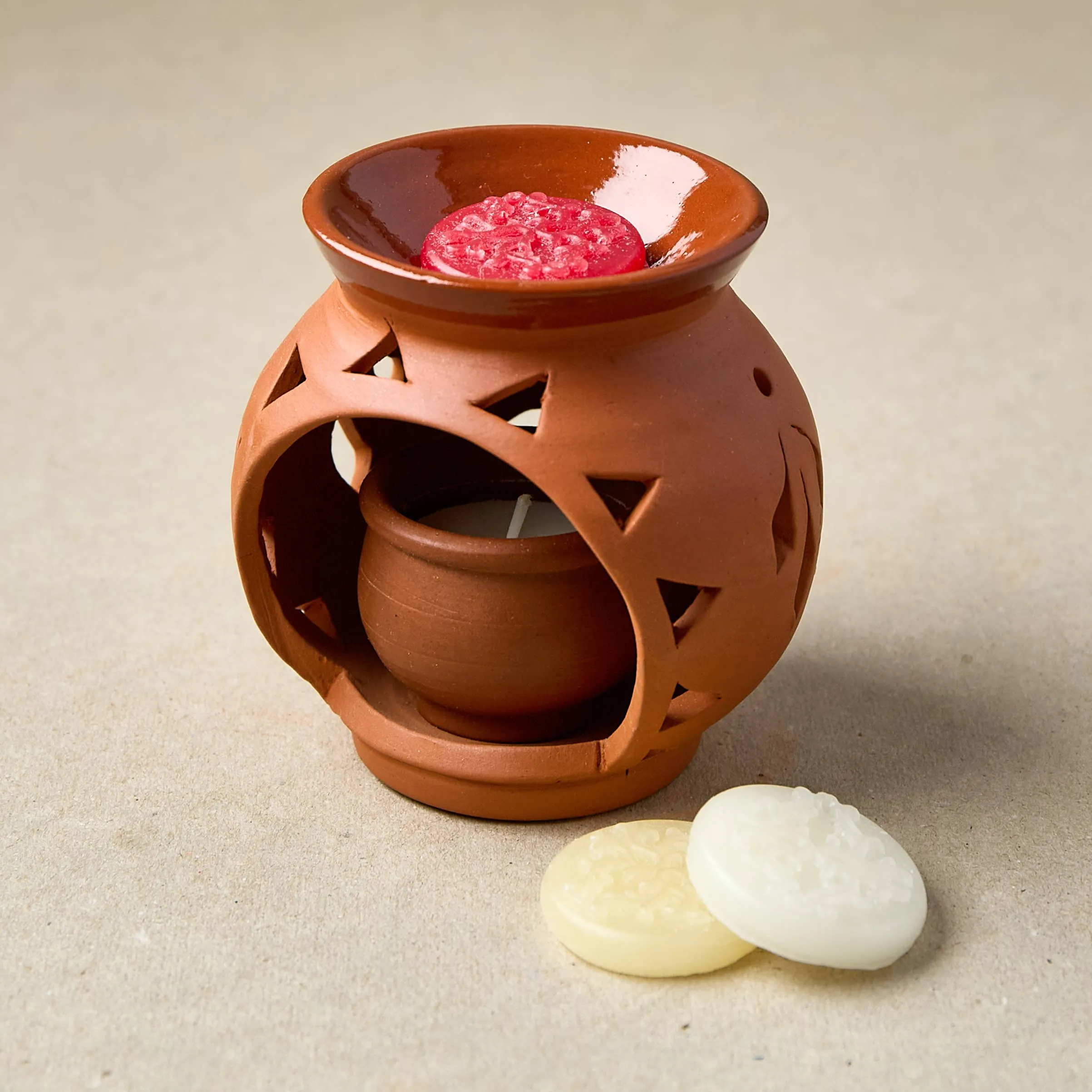 Handmade scented candle wax melts, rose, lavender & jasmine - Image 2