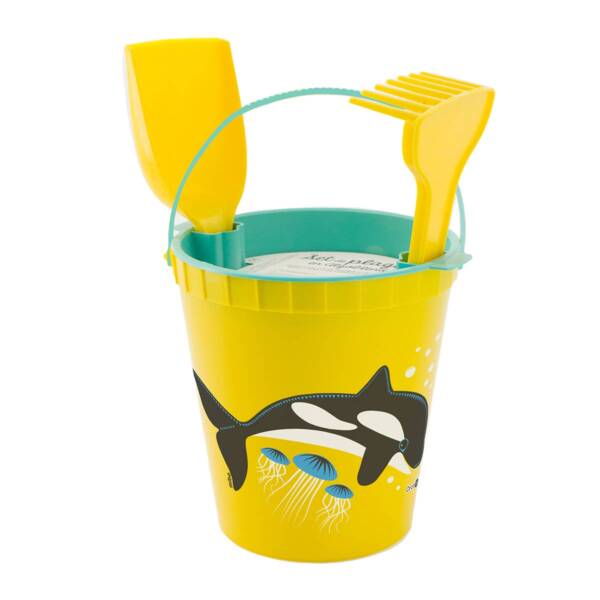 Eco-friendly beach toy made from algae, summer - Orca