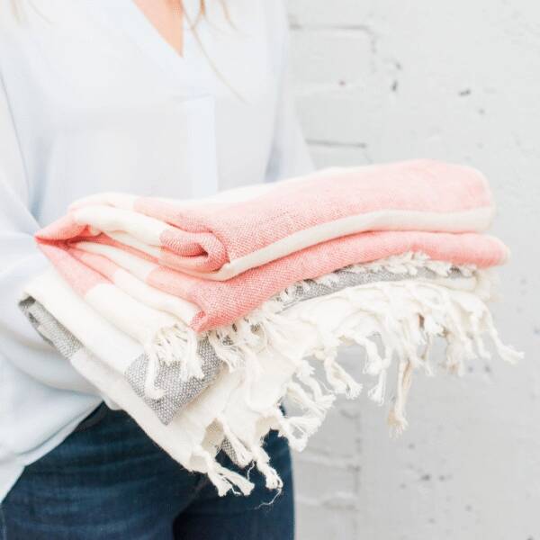 Hannah Linen Throw Blanket - Image 2