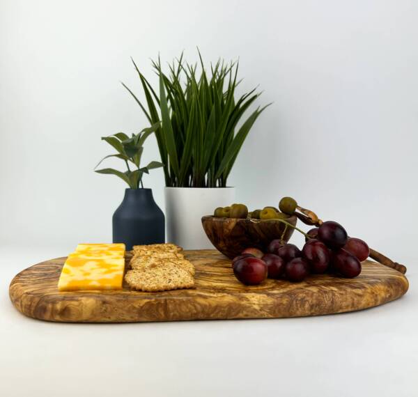 Olive Wood Cheese Board: 11.8" - Image 3