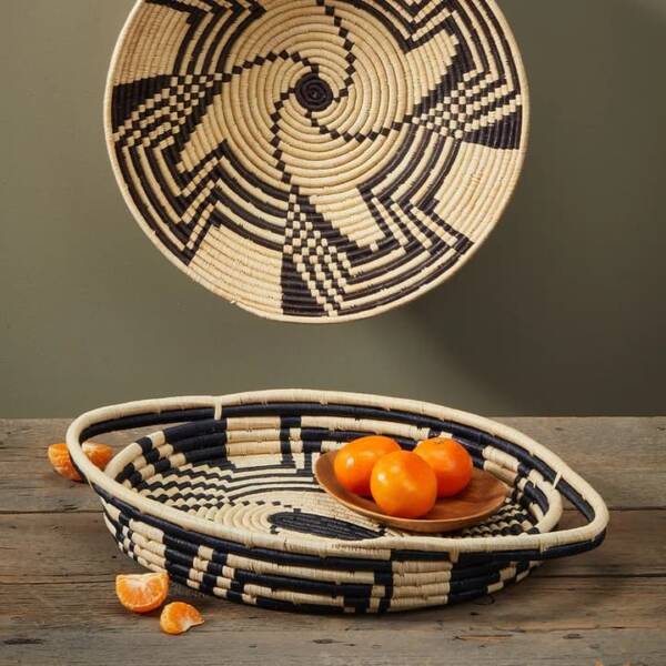 Black Swirl Tray - Image 3