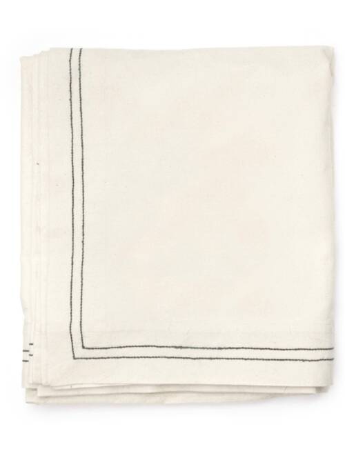 Tablecloth hand embroidered edge