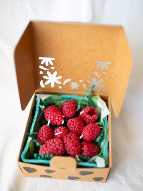 Beeswax Raspberry Birthday Candles: 10