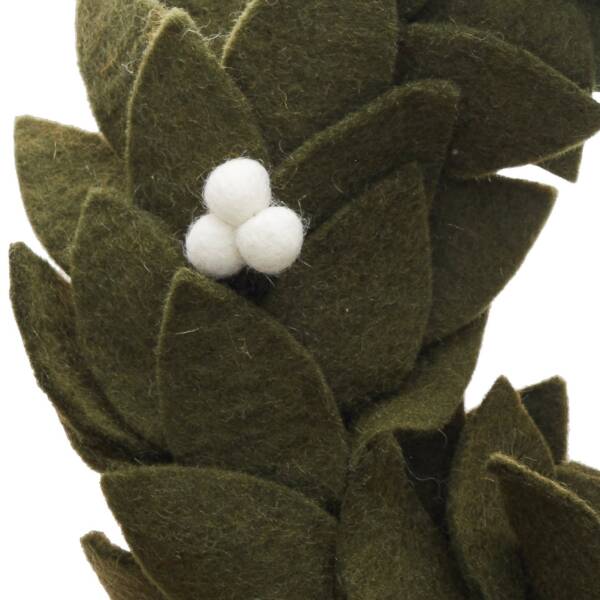 Felt Mistletoe Wreath: Default - Image 3